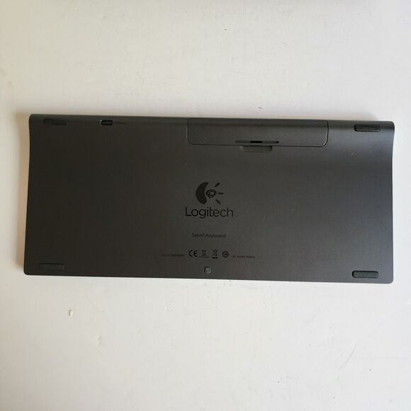 Logitech Tablet Keyboard for Bluetooth With Case Y-R0034 - Picture 3 of 9